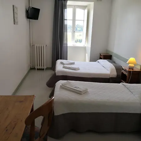 Hotel Hôtel-restaurant Les Planchettes *